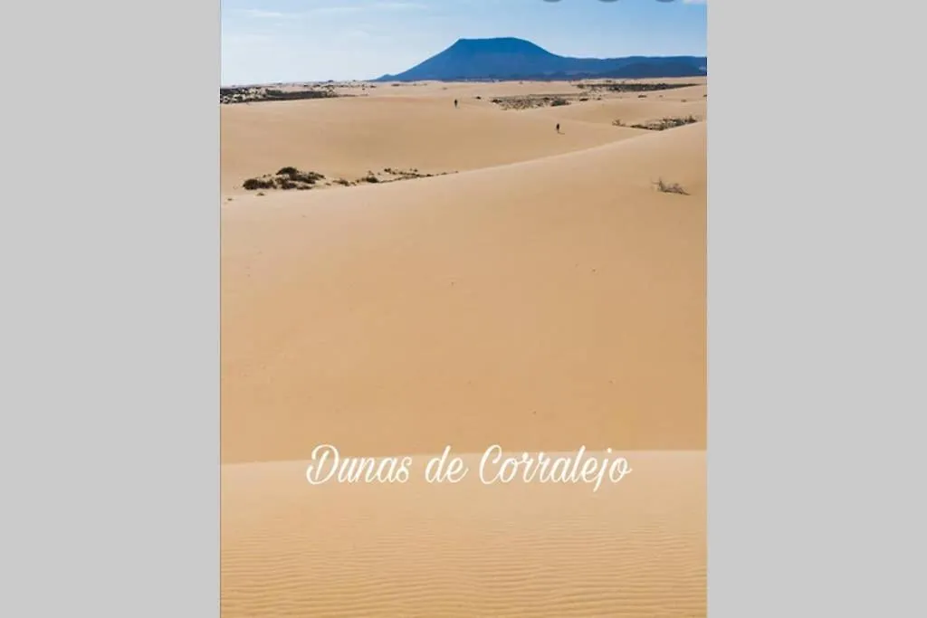 Centro De Corralejo Con Vistas A Isla De Lobos Villa