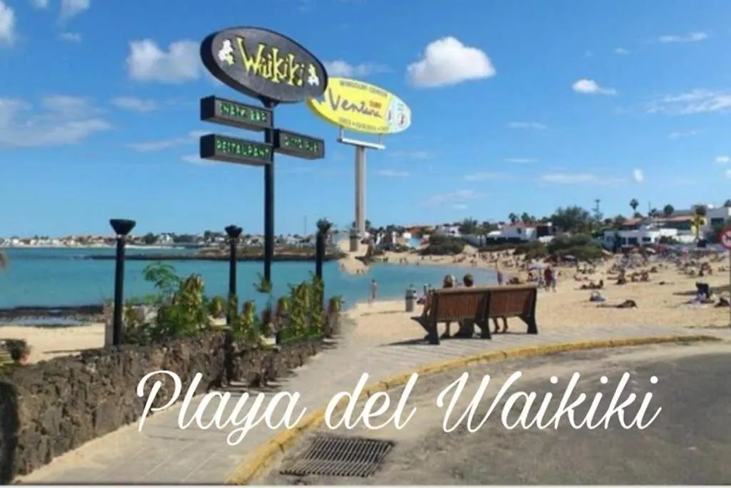 Centro De Corralejo Con Vistas A Isla De Lobos Villa